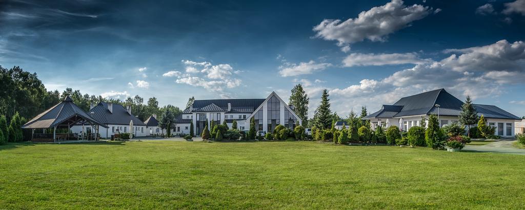 Hotel Junior Краков Экстерьер фото